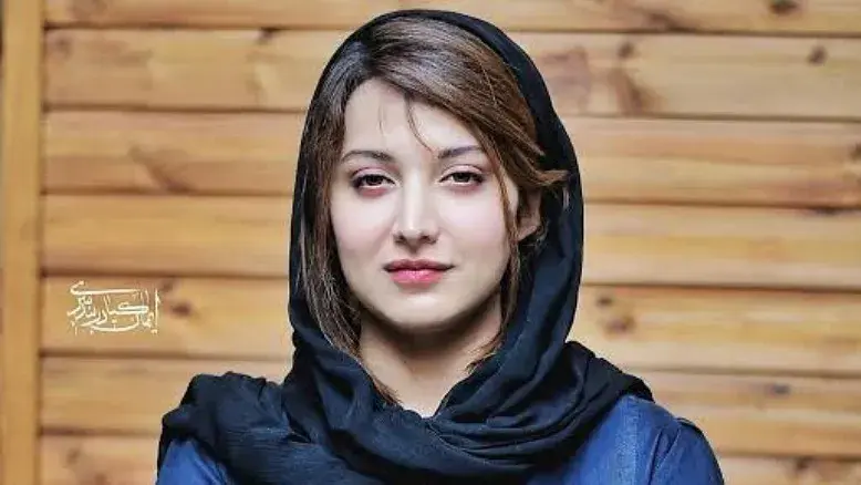 روشنک گرامی درباره حاشیه برنامه علی ضیا: از مادرم عذرخواهی کردم