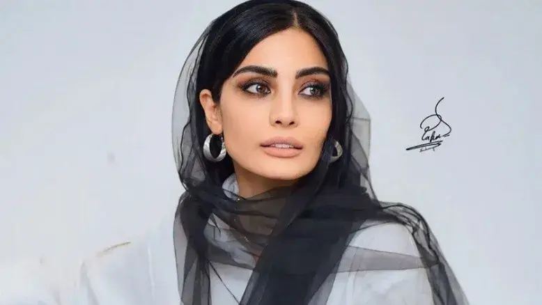 صحرا اسدالهی: در مترو به دنبال شوهر پولدار می‌گشتم