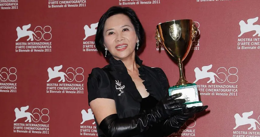 هنرپیشه های فیلم تصنیف یک بازیکن کوچک