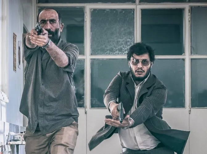 فیلم هایی که درباره منافقین ساخته شده اند