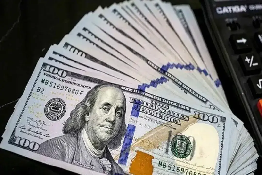 کارمزد ارز مسافرتی کاهش پیدا کرد