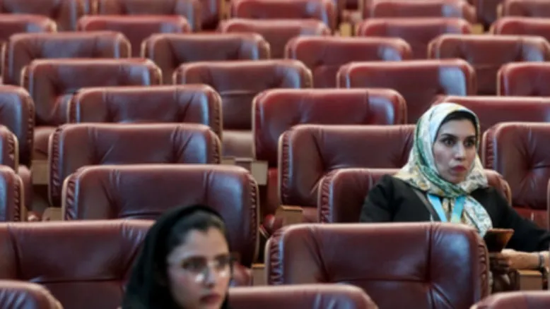 گیشه‌های سینما خالی تر از همیشه؛ سینمای ایران این هفته چقدر فروش داشت؟ (۲۴ دی)