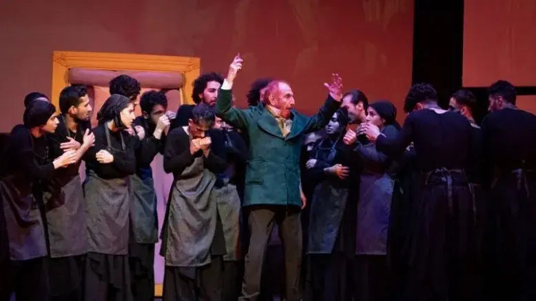 نمایش‌های «باد زرد ونگوگ» و «در همسایگی تزارها» از ۲۸ بهمن اجرای خود را از سر گرفتند