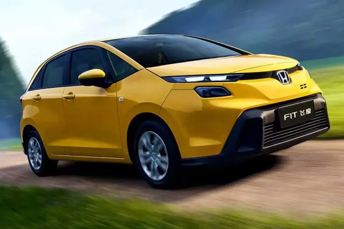 هوندا فیت ۲۰۲۶ معرفی شد؛ قیمت زیر ۱۰ هزار دلار با ظاهری شبیه تویوتا