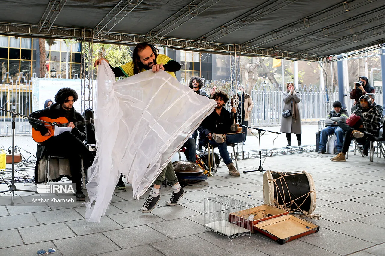 چهارمین روز جشنواره تئاتر فجر