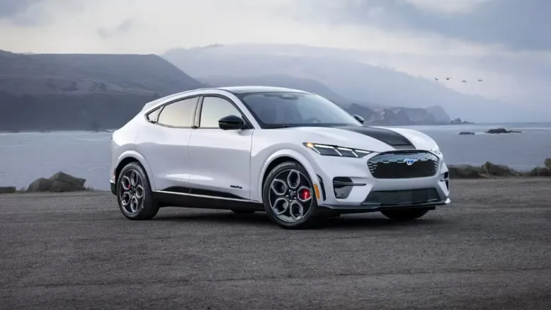 فورد CES ۲۰۲۶: رانندگی خودران سطح ۳ تا ۲۰۲۸ در دسترس خواهد بود