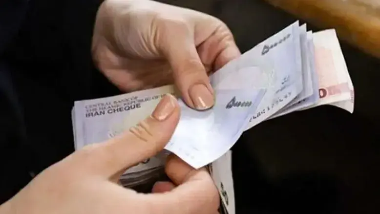 سقف حقوق کارمندان دولت در ۱۴۰۵ چقدر خواهد بود؟