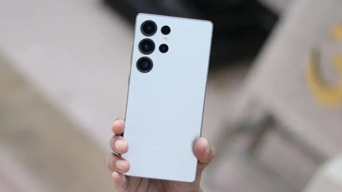 احتمال پشتیبانی کامل از ترمینال لینوکس در گلکسی S26 اولترا