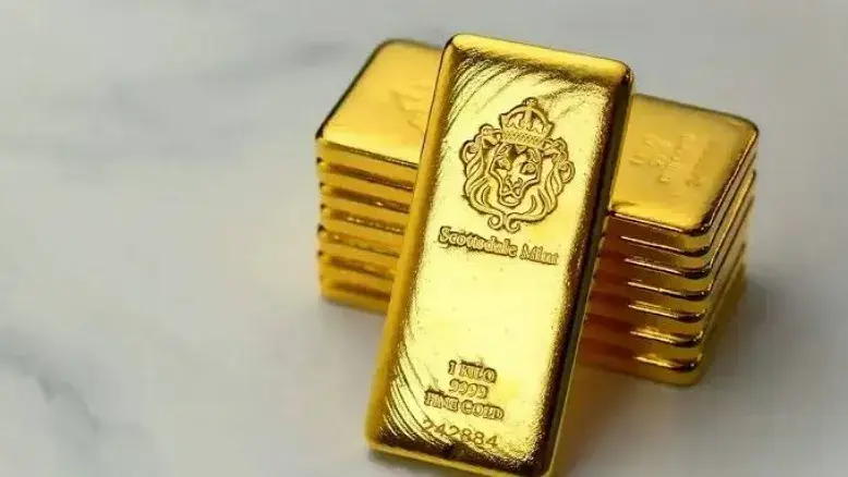 نوسان بازار طلای داخلی و جهانی در ۱۲ بهمن ۱۴۰۴ چگونه بود؟