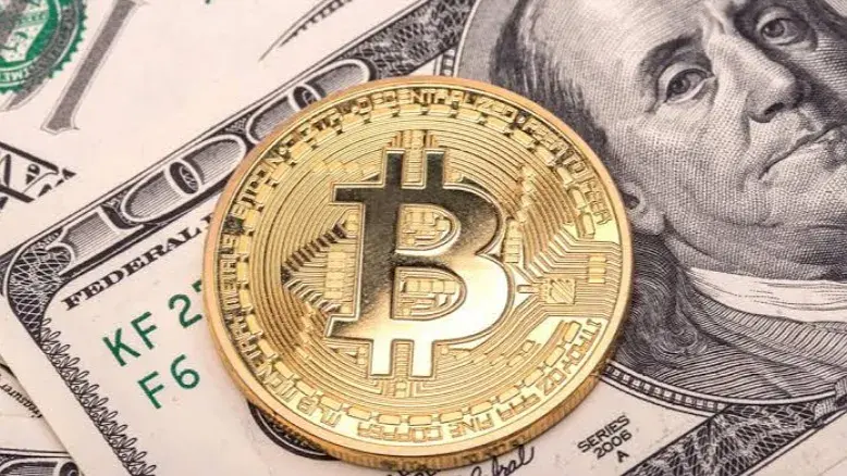 نوسانات دلار و رمز ارز در تاریخ ۱۲ بهمن ۱۴۰۴؛ روند کاهشی دلار و رسیدن تتر به یک دلار!