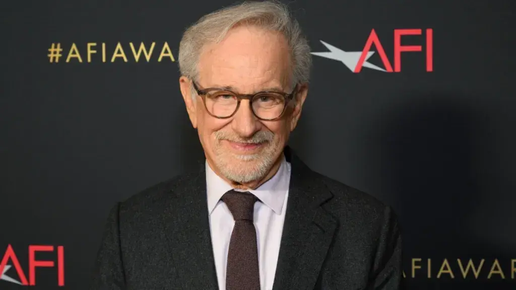 چهار ضلعیِ افتخار؛ چگونه استیون اسپیلبرگ در سال ۲۰۲۶ تاریخ‌ساز شد؟ 