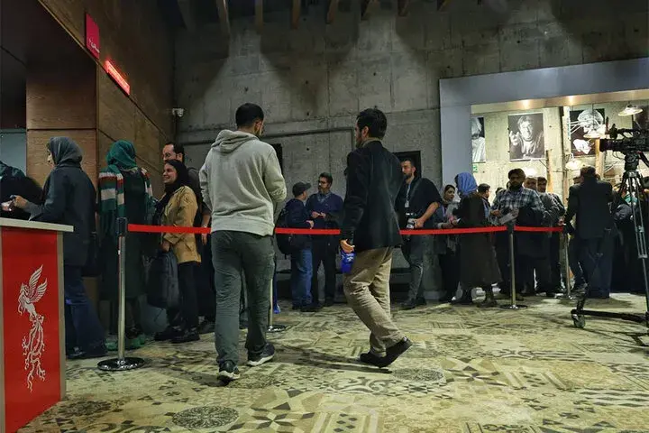 ۱۱ فیلم پرمخاطب جشنواره فجر امشب در سانس فوق‌العاده روی پرده می‌روند