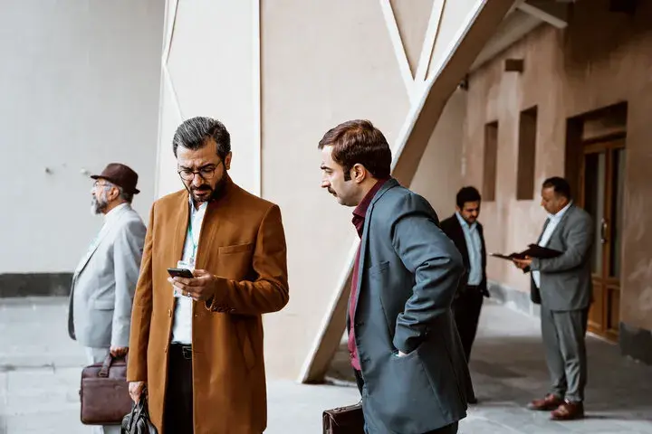 همه چیز درباره فیلم «جهان مبهم هاتف»