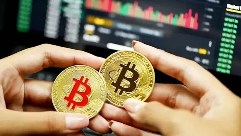 آخرین قیمت بیت‌کوین، اتریوم و تتر در بازارهای داخلی و جهانی در ۲۲ بهمن ۱۴۰۴