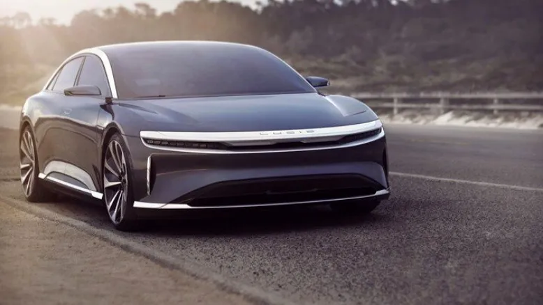 مجلس نرخ مالیات خودروهای گران‌قیمت را مشخص کرد