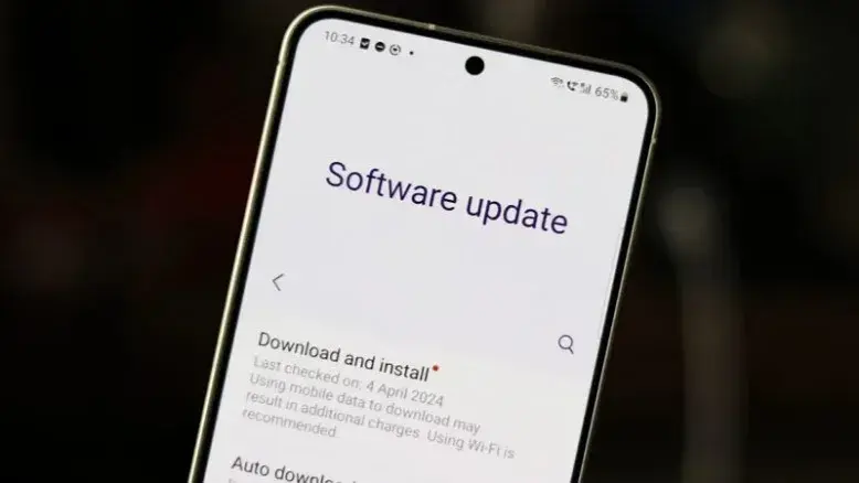 بازگشت آپدیت مهم گوگل پلی به گوشی‌های سامسونگ پس از ماه‌ها توقف