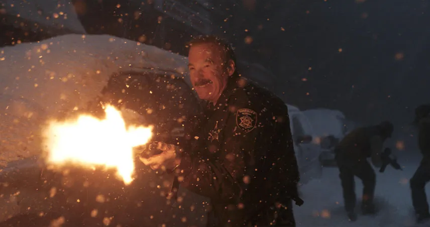 بررسی فیلم Normal 2025 / نقد فیلم نرمال 2025