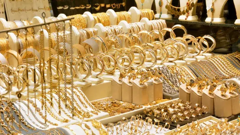 آخرین قیمت طلا امروز ۴ امروز ۱۴۰۴؛ حرکت افزایشی با نوسان محدود