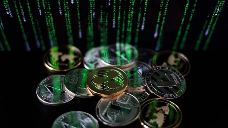 کاهش قیمت رمزارزها در بازار امروز؛ بیت‌کوین در مدار نزولی