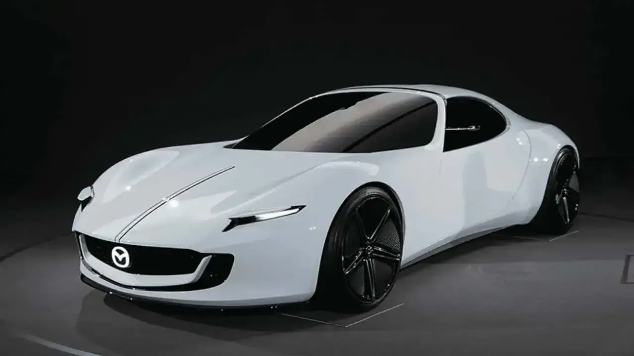 نبرد با وزن؛ چرا مزدا سوخت سنتتیک را به باتری ترجیح می‌دهد؟