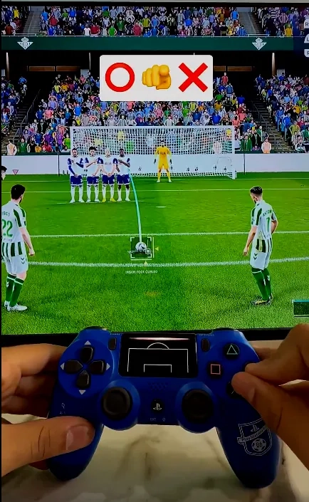 آموزش فیک شوت در ضربه آزاد در بازی فوتبال FC 25 | حریف را غافلگیر کن!