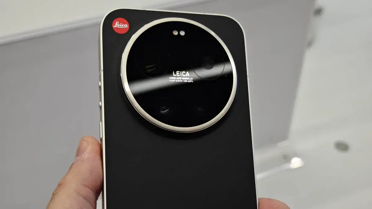 همکاری لایکا و شیائومی در نسخه جهانی 17 اولترا با چیدمان جدید لوگو