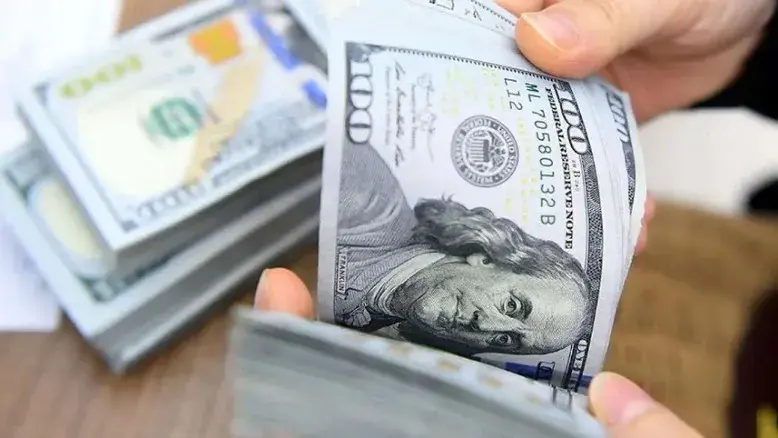 قیمت دلار، یورو و پوند امروز ۸ اسفند ۱۴۰۴؛ جدول کامل نرخ ارز