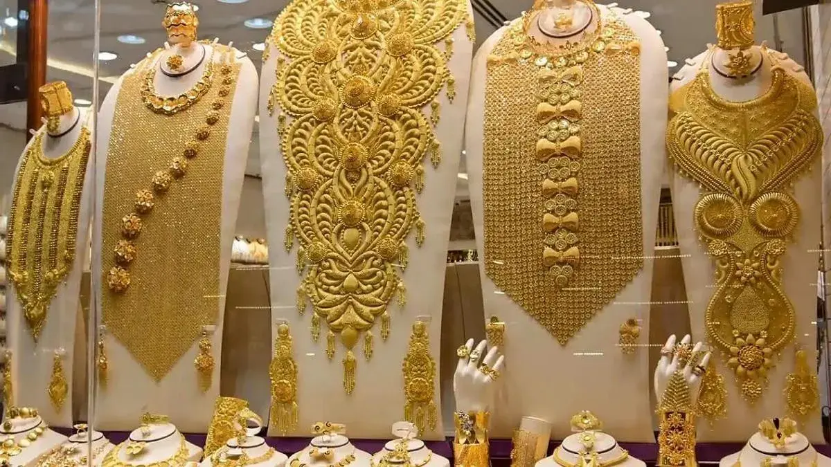 آخرین قیمت طلا و سکه امروز ۱۳ اسفند ۱۴۰۴ + جدول کامل تغییرات