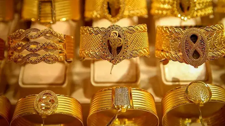 آخرین قیمت طلا و سکه امروز ۱۷ اسفند ۱۴۰۴ / طلا به گرمی ۱۶ میلیون تومان رسید؟