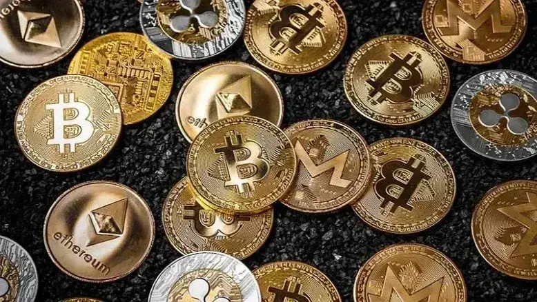 جدیدترین قیمت ارزهای دیجیتال ۱۷ اسفند ۱۴۰۴ / بیت کوین در کانال ۶۶ هزار دلار