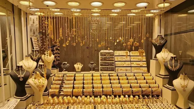 قیمت طلا و سکه امروز ۲۸ اسفندماه ۱۴۰۴؛ عقب نشینی قابل توجه اونس جهانی طلا