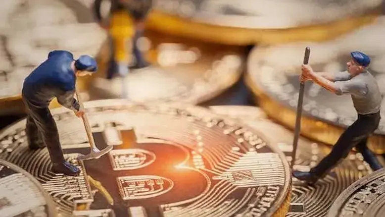 قیمت نهایی بیت‌کوین، اتریوم و تتر امروز ۱۰ فروردین ۱۴۰۵
