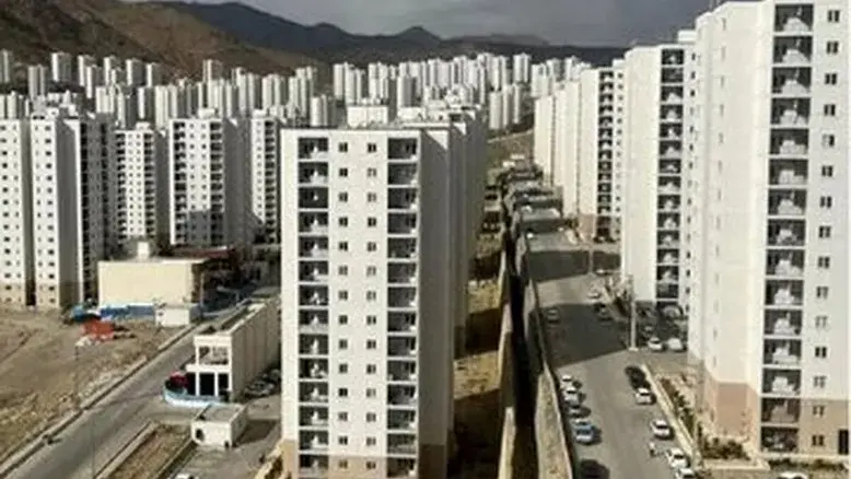 وعده وزیر راه به مردم درباره جلوگیری از افزایش قیمت مسکن ملی 