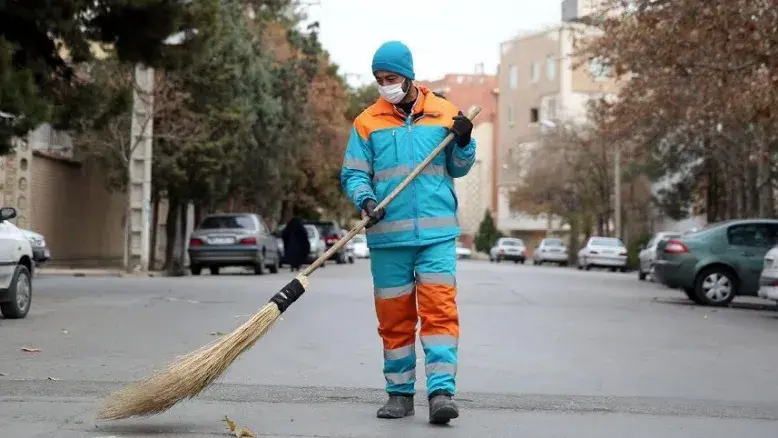 خبر مهم درباره حقوق پاکبان‌ها/این قشر زحمتکش چقدر حقوق دریافت می‌کنند؟