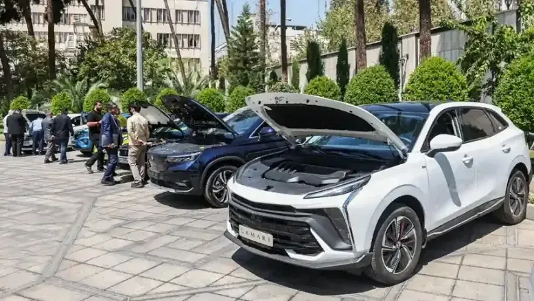اصلاح تعرفه خودروهای برقی و هیبریدی توسط هیئت تطبیق مصوبات مجلس / جایگزینی ۱۰۰ درصدی