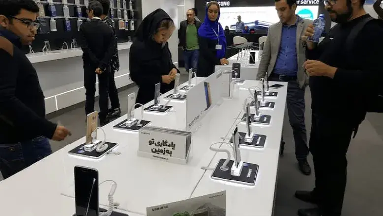 جدول قیمت گوشی امروز 28 اردیبهشت 1405؛ از ردمی A3 تا آیفون 17 پرومکس