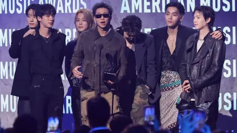 بی تی اس فاتح بی‌رقیب American Music Awards شد؛ سابرینا کارپنتر برنده آلبوم سال