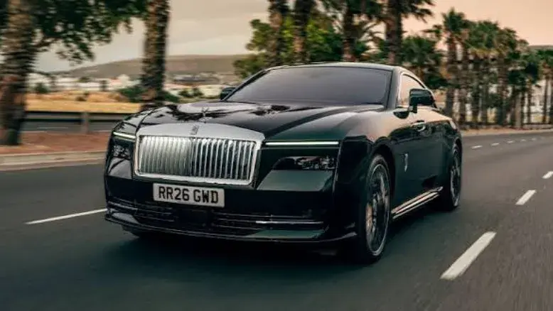 فصلی تازه در خودروهای الکتریکی فوق‌لوکس؛ رولزرویس Spectre سری ۲ رونمایی شد