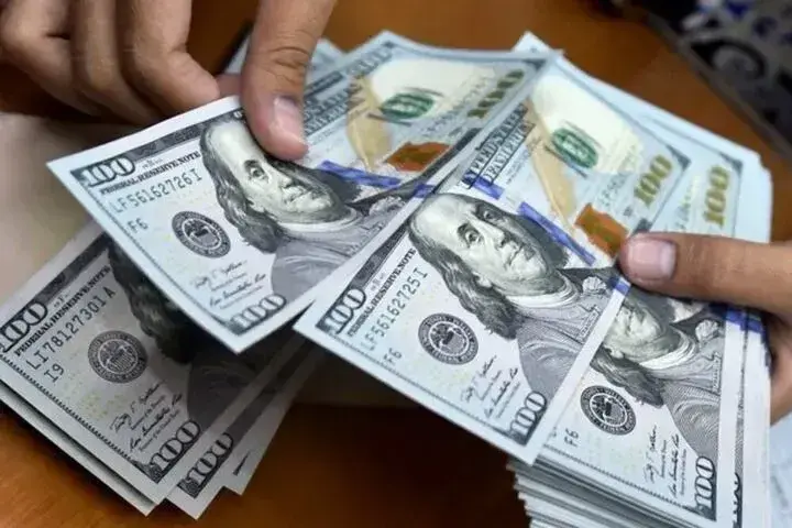 دامنه نوسان ارزها در بازار آزاد ۱۴ خرداد ۱۴۰۵؛ دلار در چه محدوده‌ای معامله شد؟