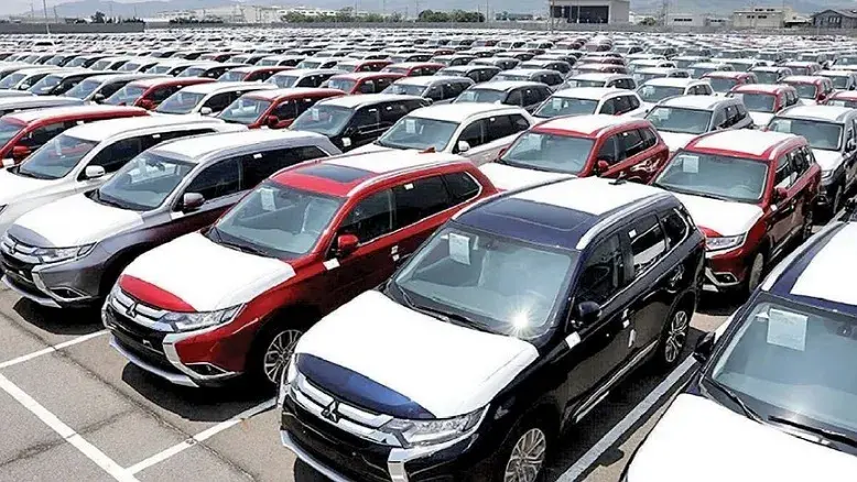 پایان بلاتکلیفی خودروهای مناطق آزاد؛ پلاک ملی برای خودروهای وارداتی تا پایان ۱۴۰۳