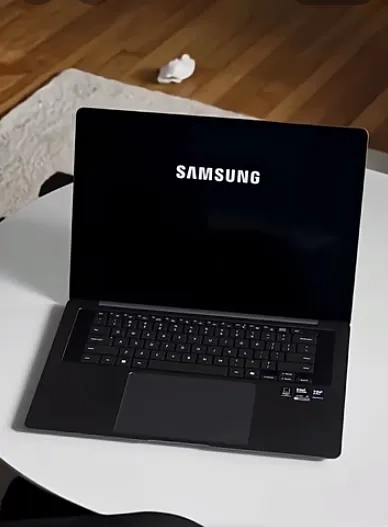 سامسونگ گلکسی بوک Galaxy Book 6 Pro | لپ‌تاپ باریک و قدرتمند نسل جدید