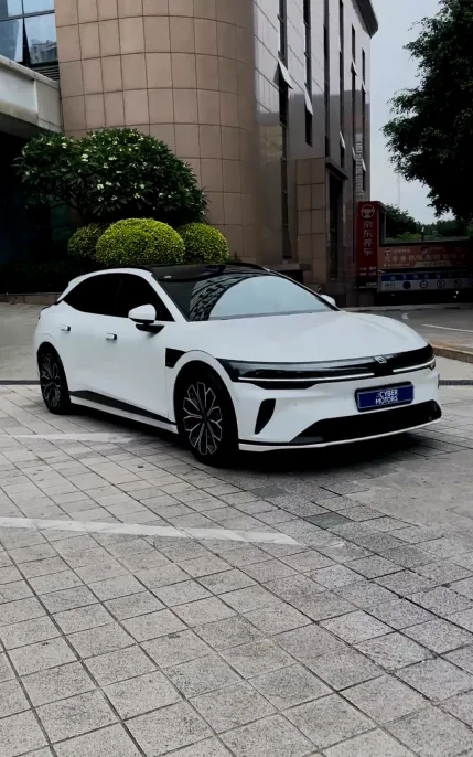 زیکر 007 GT | استیشن برقی آینده‌نگر با طراحی خیره‌کننده | Zeekr 007 GT