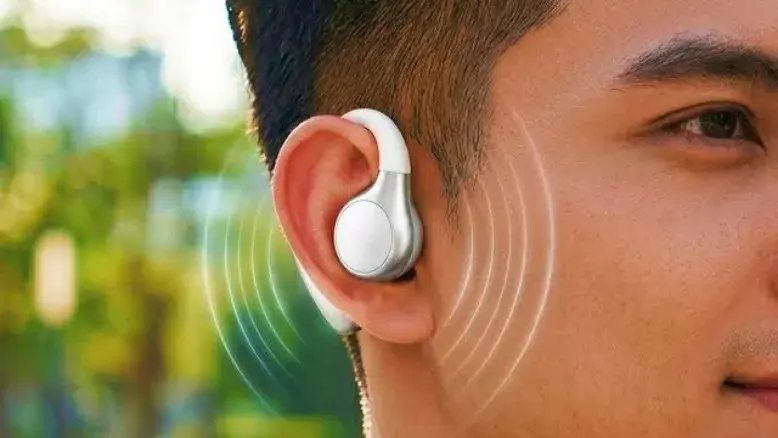 سامسونگ با Galaxy Buds On به بازار هدفون‌های گیره‌ای وارد می‌شود؛ رقیب جدید بوز و هوآوی