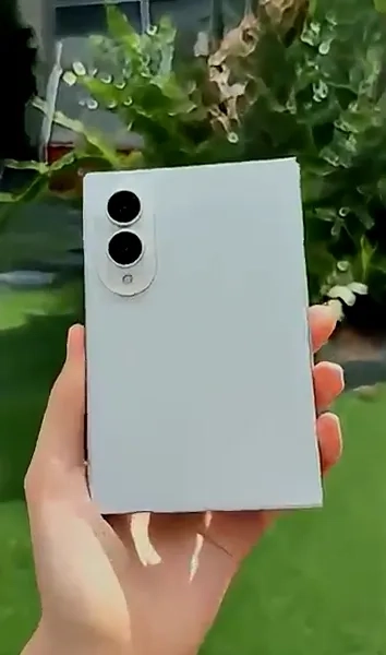 سامسونگ  گلکسی Samsung Galaxy Z Fold 8 | سامسونگ بالاخره همه را غافلگیر کرد!