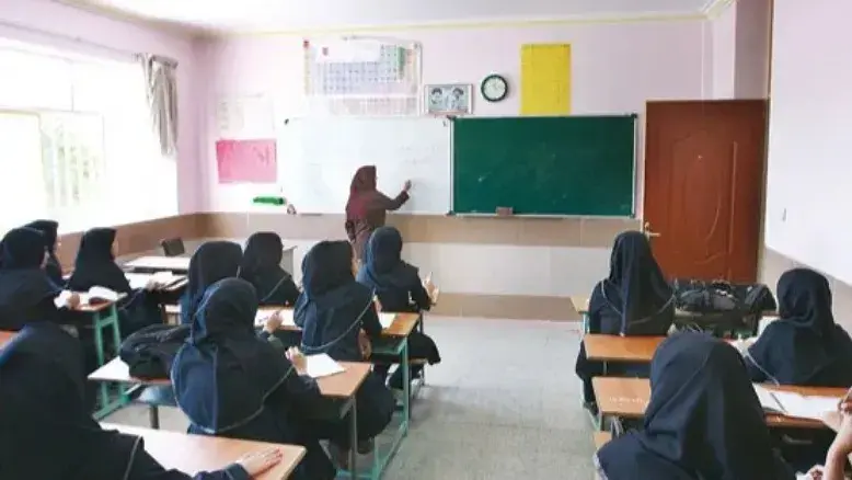 مدارس از آبان باز می‌شوند؟ پاسخ رسمی عضو کمیسیون آموزش مجلس