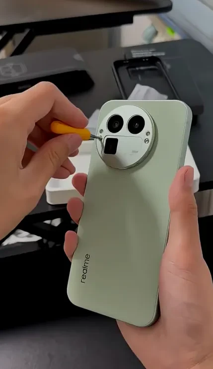 آنباکسینگ سریع و هیجان‌انگیز ریلمی Realme GT 8 PRO | سرعت در دستان شما