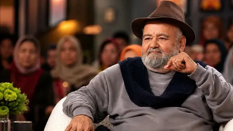 توضیح خانواده اکبر عبدی درباره سنگ مزار جدید این بازیگر
