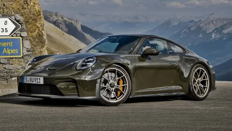 فقط ۱۰۰ دستگاه در جهان؛ پورشه از نسخه ویژه 911 GT3 برگ‌اسپرت رونمایی کرد