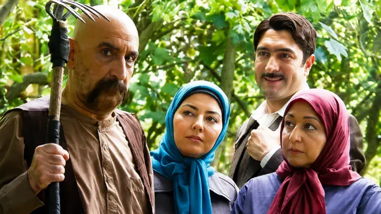 بازپخش سریال کمدی و پربازیگر «باغ سرهنگ» با هنرنمایی فلورا سام و مجید صالحی
