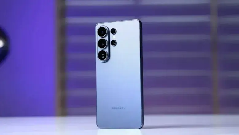 تاییدیه رسمی Galaxy S27 Ultra در راه رسید؛ مشخصات شارژ پرچم‌داران جدید سامسونگ